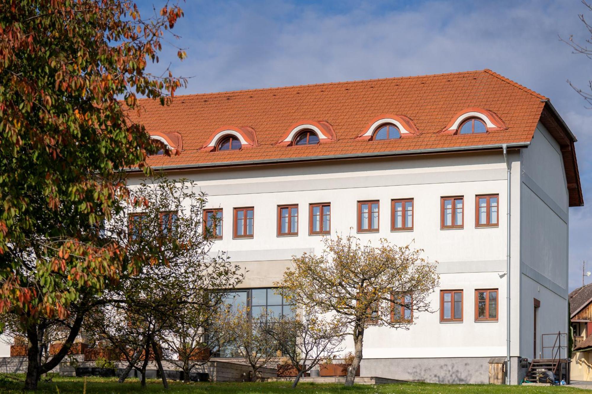 Hotel Grunt Mladá Boleslav Exterior foto